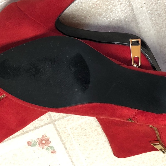 Like 🆕Bellini red suede feel Sz8M Claudia style 3 inch heel 8 inch boot length - Picture 9 of 17